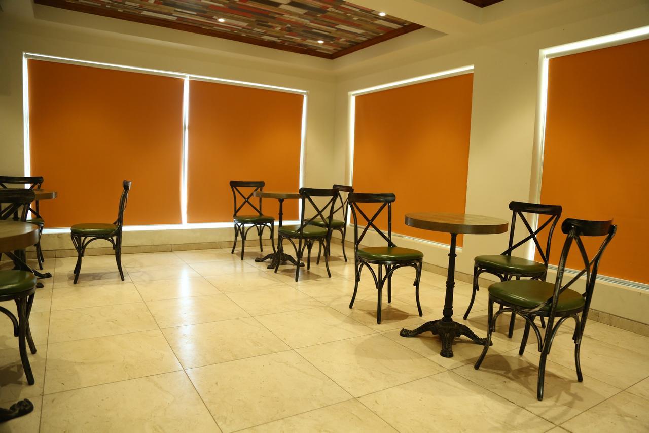 Home-Like Infinity Resort Vrindavan Exterior photo